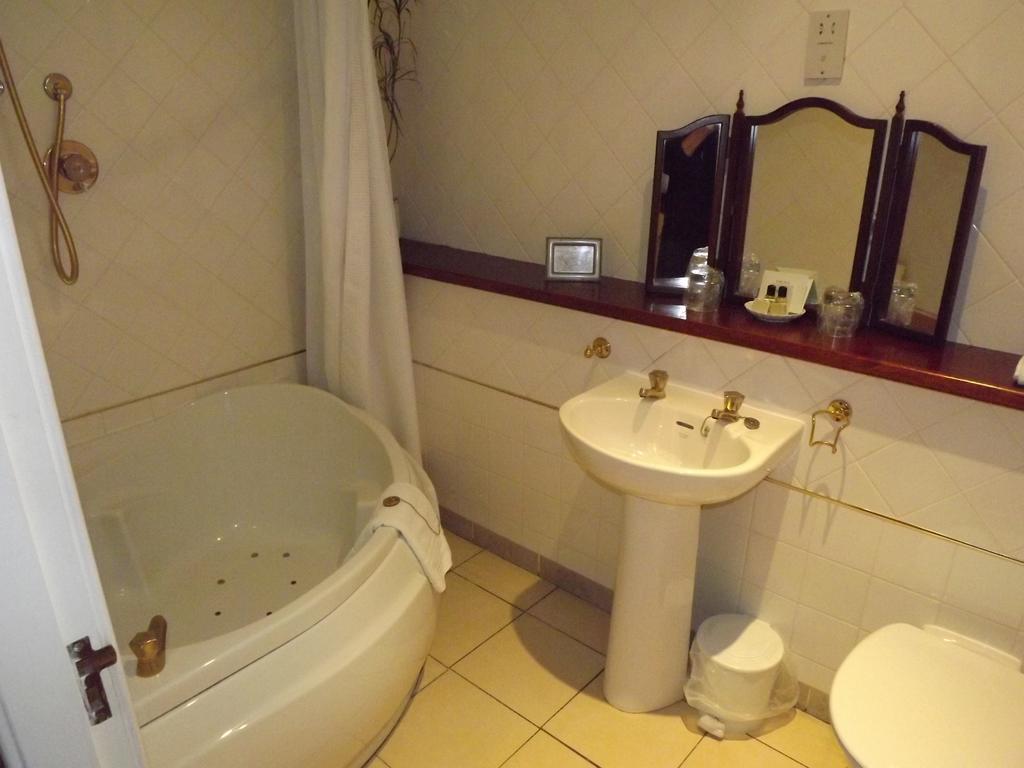 The Hotel Broughty Ferry دندي المظهر الخارجي الصورة